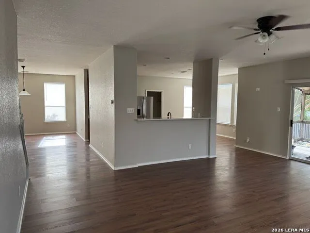 6772 Wayman Live Oak, TX 78233