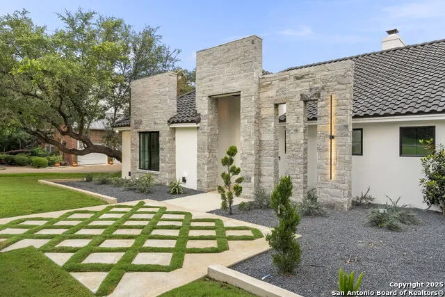 6 Turin Ct San Antonio, TX 78257