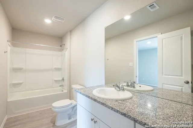 2614 PECHORA PIPIT New Braunfels, TX 78130