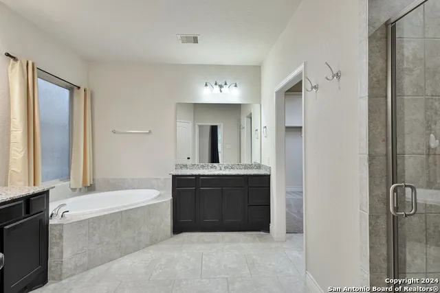2882 CORAL SKY Seguin, TX 78155