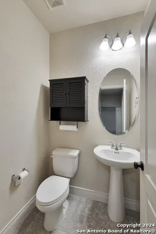 2882 CORAL SKY Seguin, TX 78155