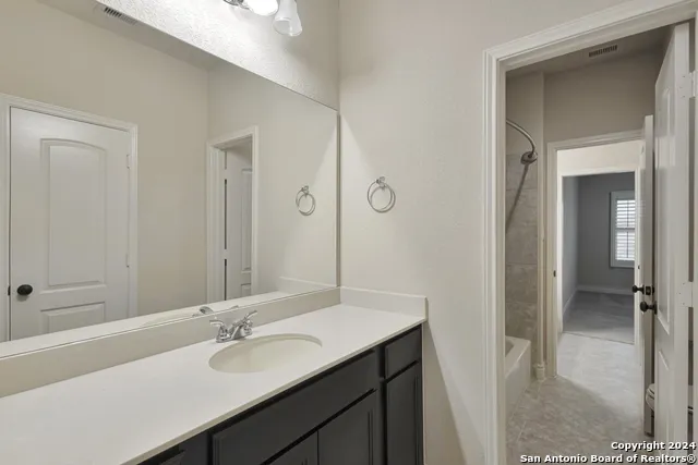 2882 CORAL SKY Seguin, TX 78155