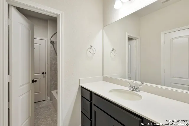2882 CORAL SKY Seguin, TX 78155