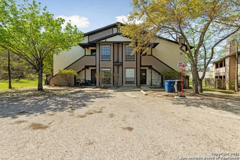 1407 LOMA ALTO RD Unit 3