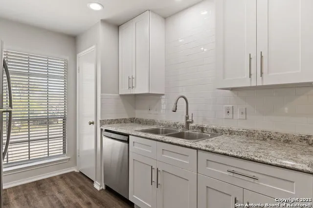 1407 LOMA ALTO RD Unit 3 San Antonio, TX 78232