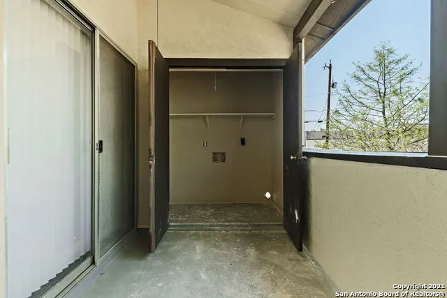 1407 LOMA ALTO RD Unit 3 San Antonio, TX 78232