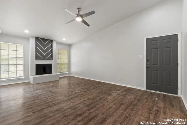 1407 LOMA ALTO RD Unit 3 San Antonio, TX 78232