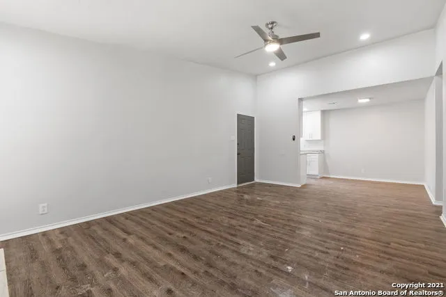 1407 LOMA ALTO RD Unit 3 San Antonio, TX 78232