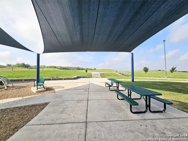 738 TULSA TRL New Braunfels, TX 78132
