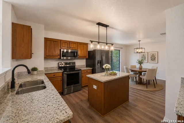 11008 Dublin Pl San Antonio, TX 78254