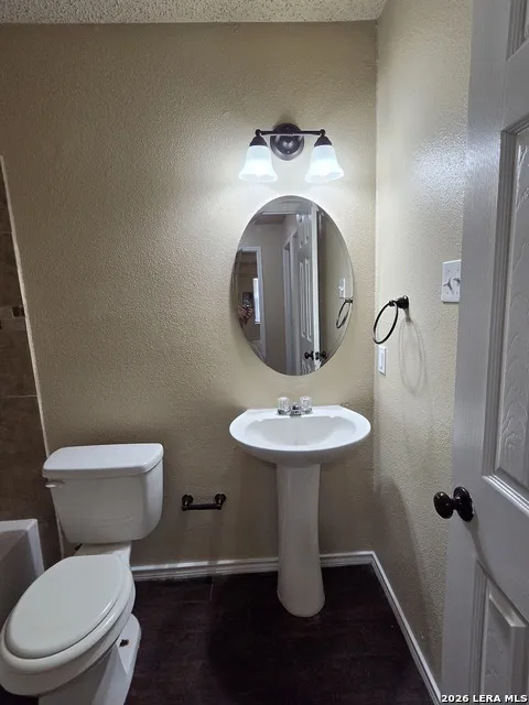 7123 Fallen Trail San Antonio, TX 78244
