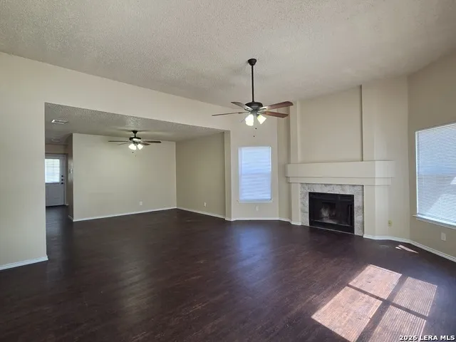 7123 Fallen Trail San Antonio, TX 78244