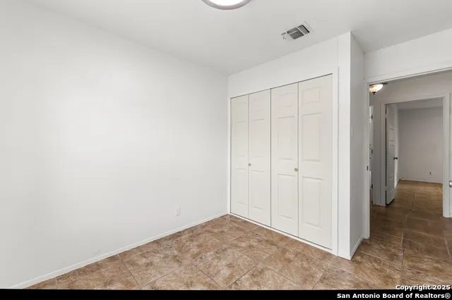 9726 Hidden Swan San Antonio, TX 78250