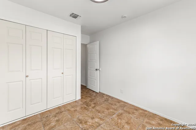 9726 Hidden Swan San Antonio, TX 78250