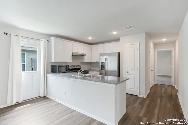 6534 Augustus Magee San Antonio, TX 78220