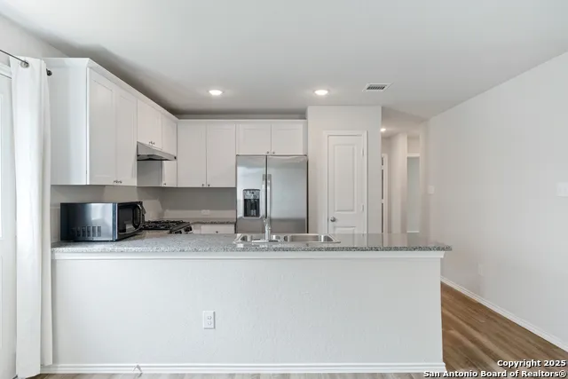 6534 Augustus Magee San Antonio, TX 78220