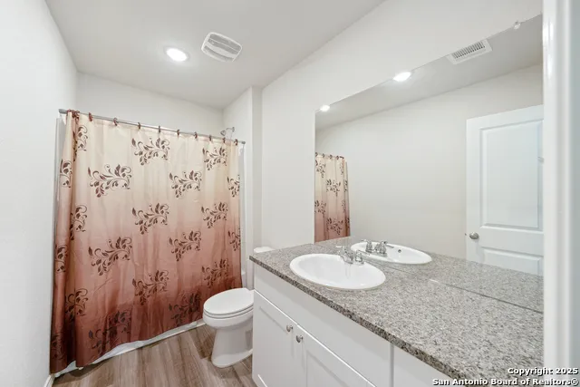 6534 Augustus Magee San Antonio, TX 78220