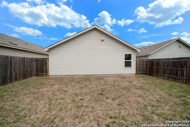 6534 Augustus Magee San Antonio, TX 78220