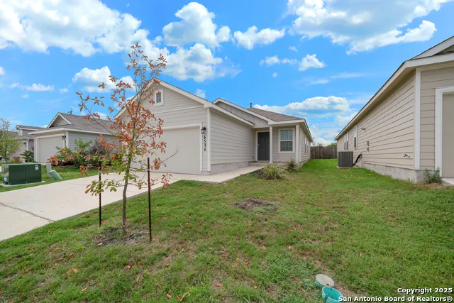 6534 Augustus Magee San Antonio, TX 78220