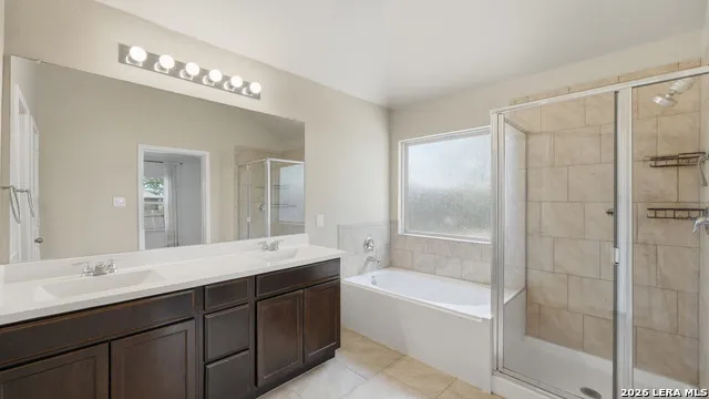 1970 KALLI JO LN New Braunfels, TX 78130