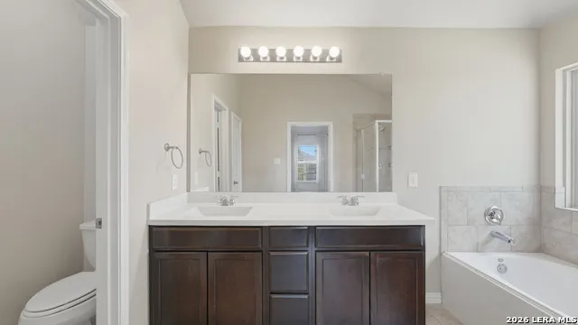 1970 KALLI JO LN New Braunfels, TX 78130