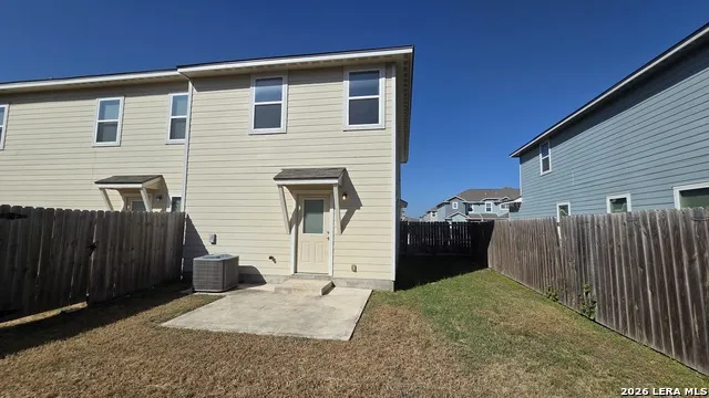 16906 Dancing Ava Unit 4 Selma, TX 78154