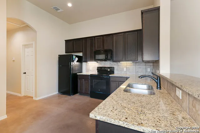 2584 Pahmeyer Rd New Braunfels, TX 78130