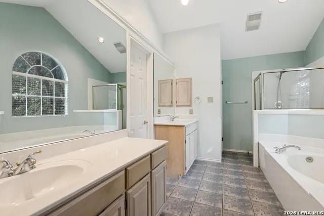 2535 Chestnut Bend San Antonio, TX 78232