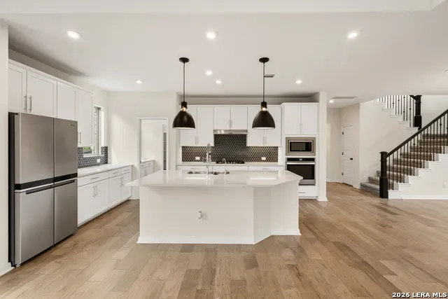 10224 CACTUS HLS San Antonio, TX 78254