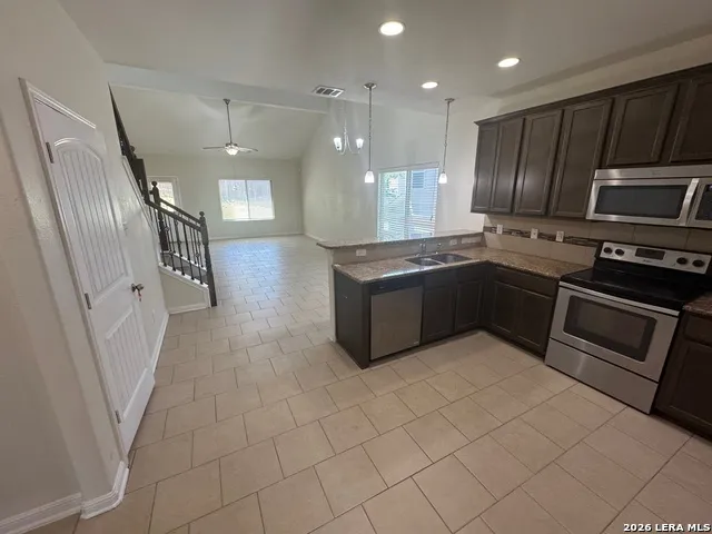 6702 Prescott Dr San Antonio, TX 78233