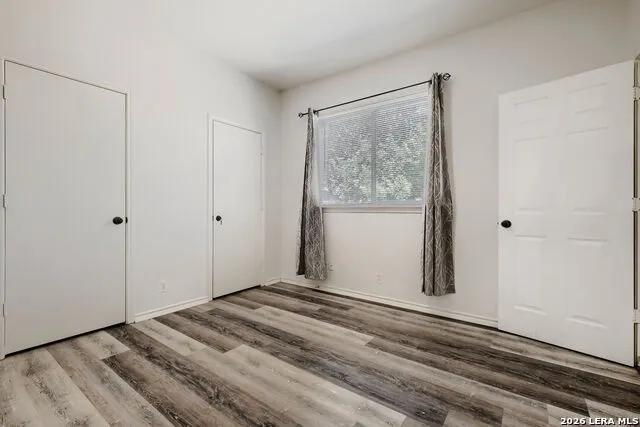 5635 MIDCROWN DR San Antonio, TX 78218