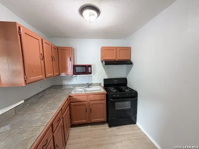 1224 San Angelo San Antonio, TX 78201
