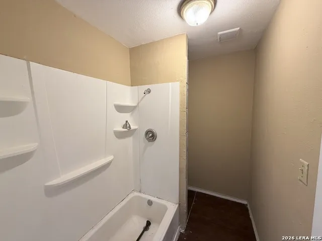 1224 San Angelo San Antonio, TX 78201