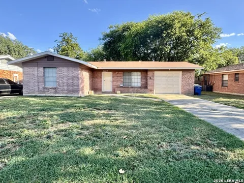 7426 CARTWHEEL LN
