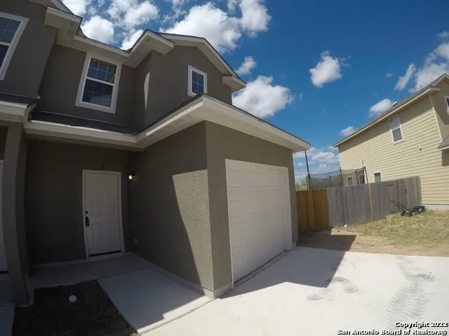 16719 JUPITER HVN Unit 1 Selma, TX 78154