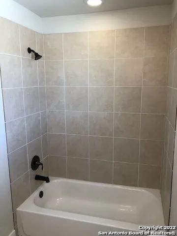16719 JUPITER HVN Unit 1 Selma, TX 78154