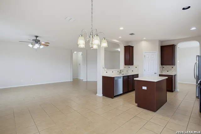 12602 Red Maple San Antonio, TX 78253