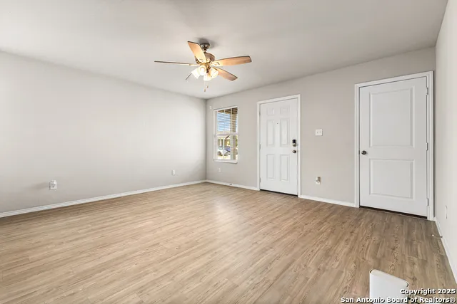 7207 Lincoln Trace San Antonio, TX 78222