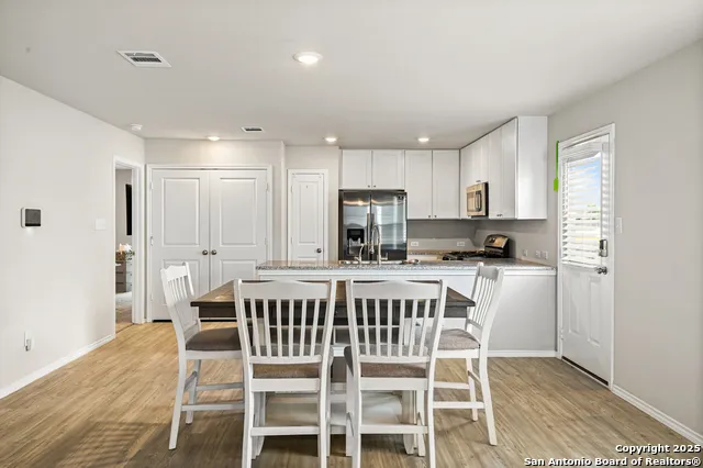 7207 Lincoln Trace San Antonio, TX 78222