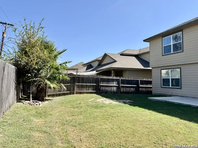 1607 Tree Run San Antonio, TX 78245