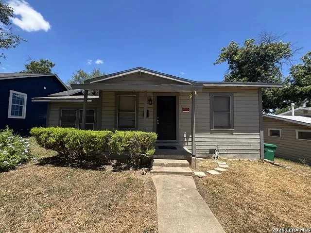 1615 Lee Hall San Antonio, TX 78201