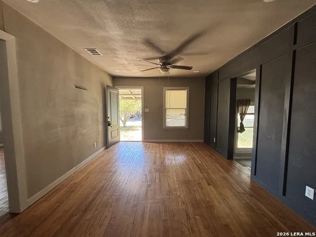 1615 Lee Hall San Antonio, TX 78201