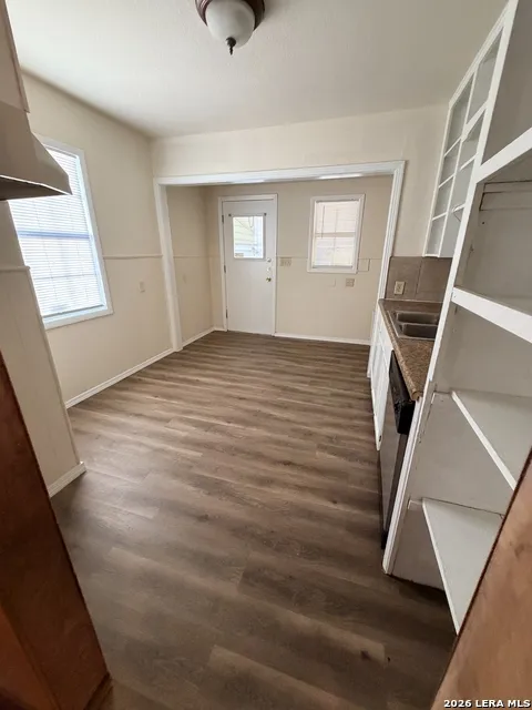173 W DICKSON AVE San Antonio, TX 78214