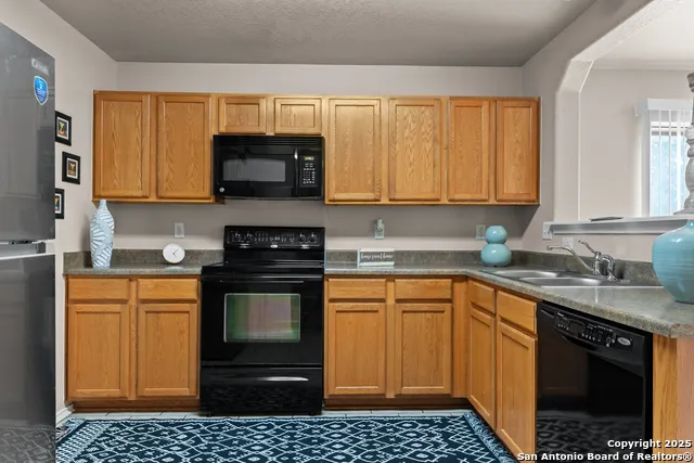 9222 Pacific Maple San Antonio, TX 78254