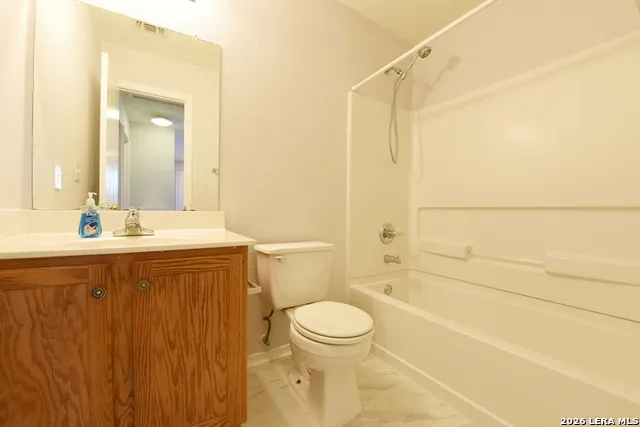 9207 DUBLIN MOOR San Antonio, TX 78254