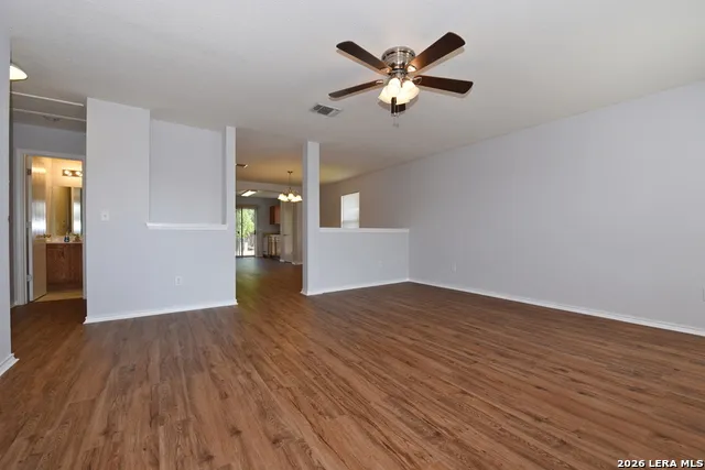 9207 DUBLIN MOOR San Antonio, TX 78254