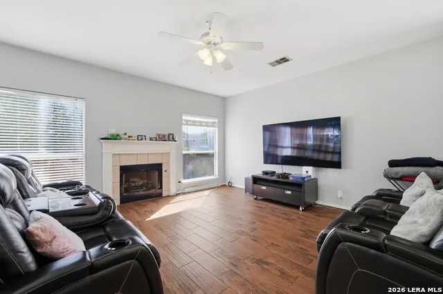 20 Nikita Dr San Antonio, TX 78248