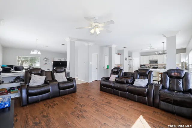 20 Nikita Dr San Antonio, TX 78248