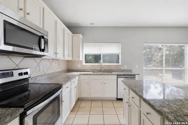 20 Nikita Dr San Antonio, TX 78248