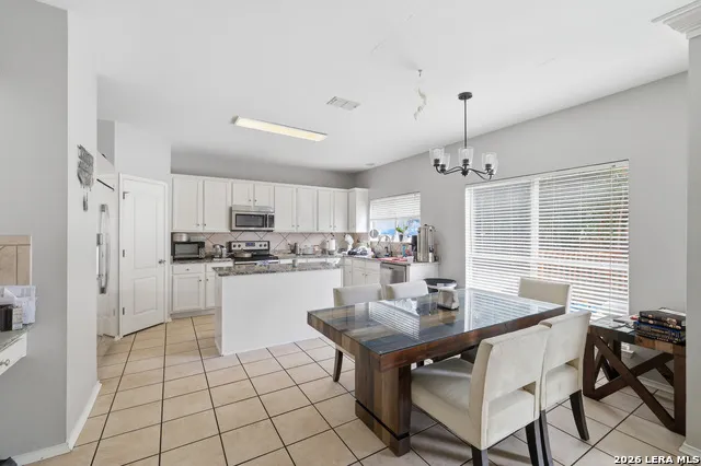 20 Nikita Dr San Antonio, TX 78248